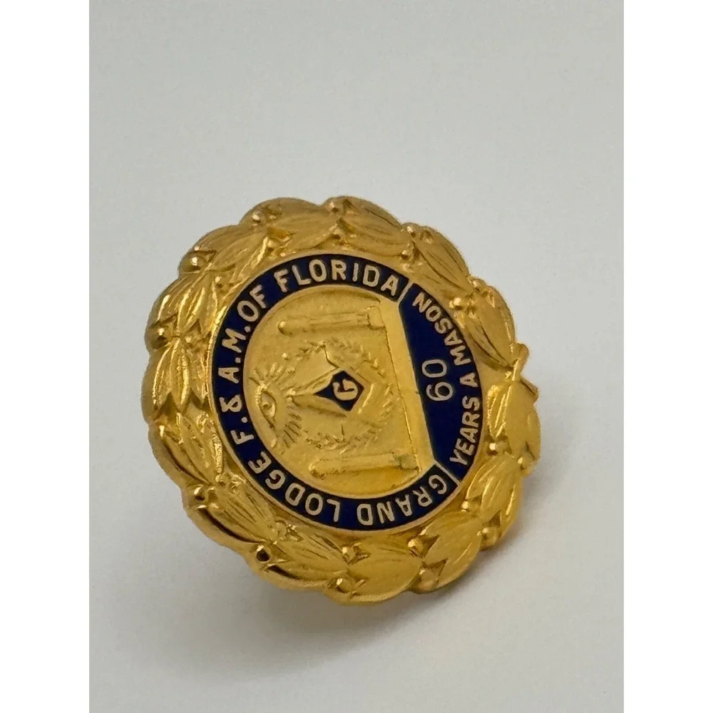 Vintage Grand Lodge F & AM Florida 60 Years a Mason Gold Tone Pin
